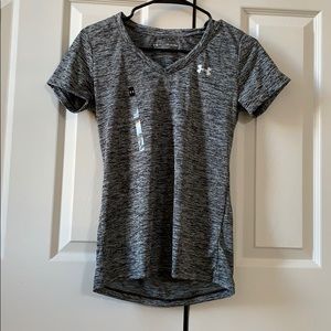 Under armor shirt